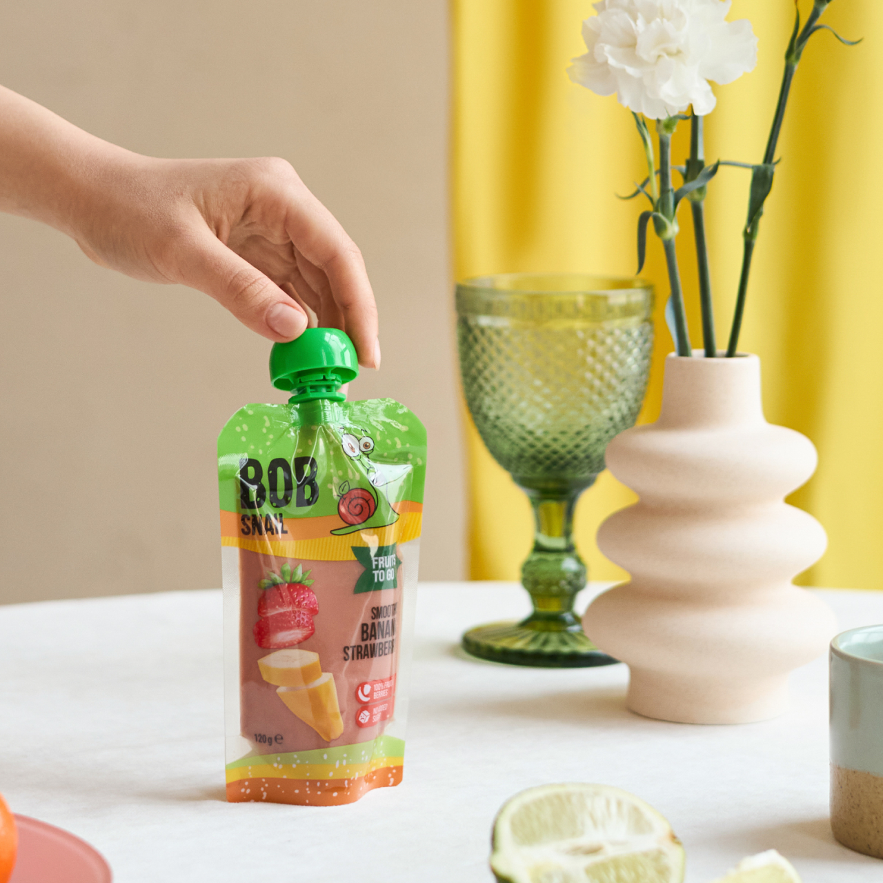 Hu_smoothie_120_banana-straw_ 6